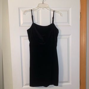 URBAN OUTFITTERS large black velvet minidress